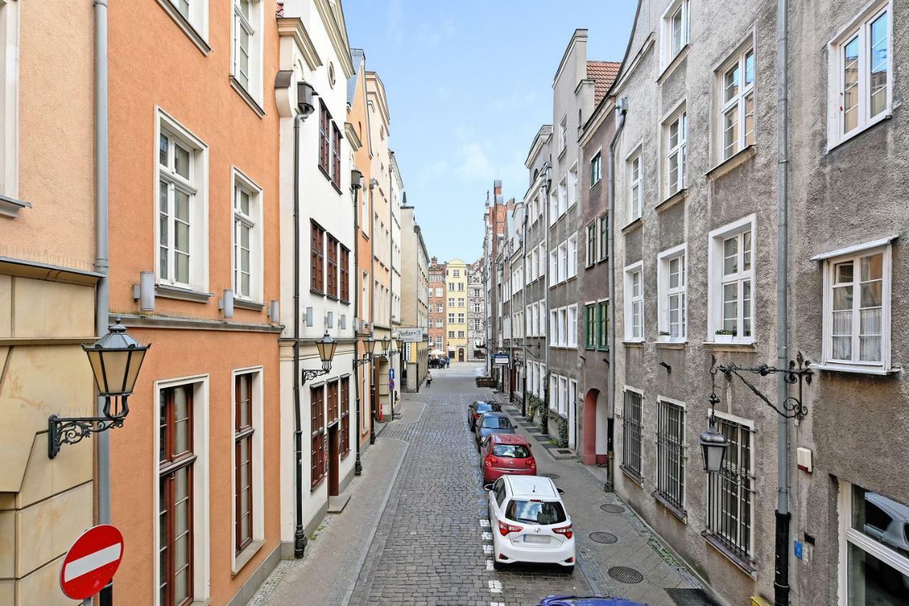 Dom & House - Apartments Old Town Powroznicza กดัญสก์ ภายนอก รูปภาพ