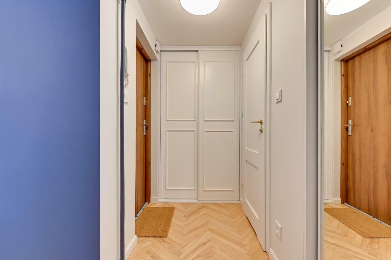 Dom & House - Apartments Old Town Powroznicza กดัญสก์ ภายนอก รูปภาพ