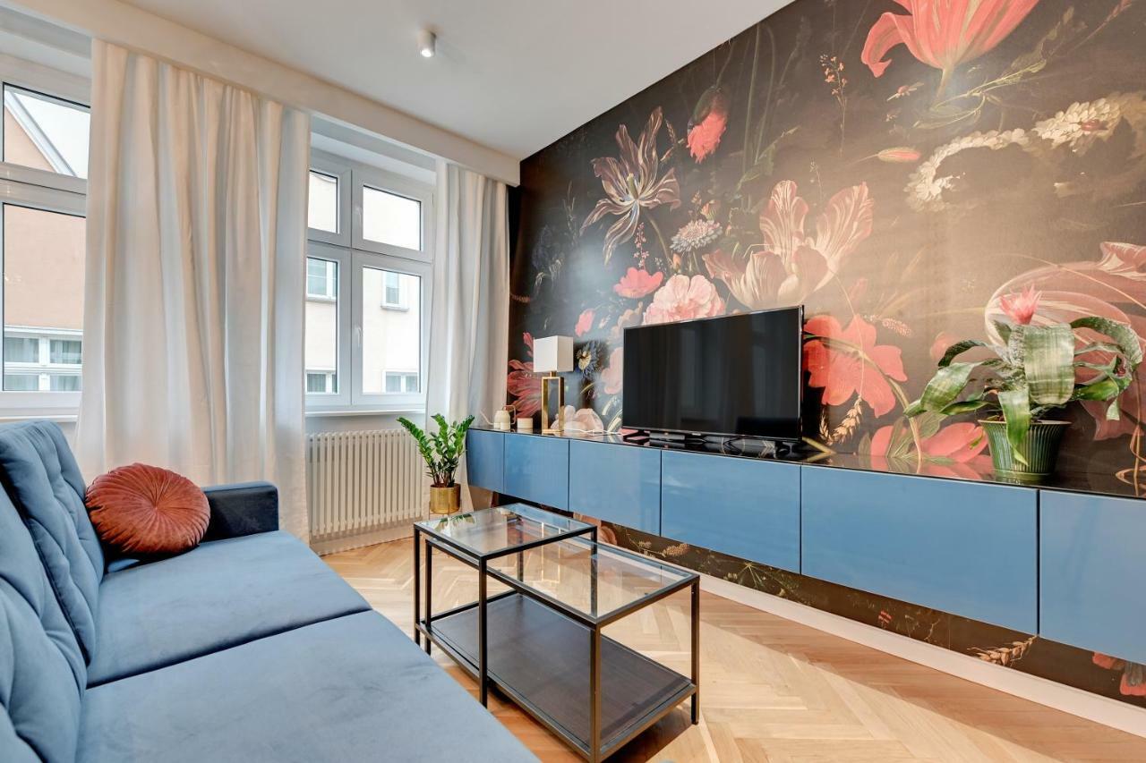 Dom & House - Apartments Old Town Powroznicza กดัญสก์ ภายนอก รูปภาพ
