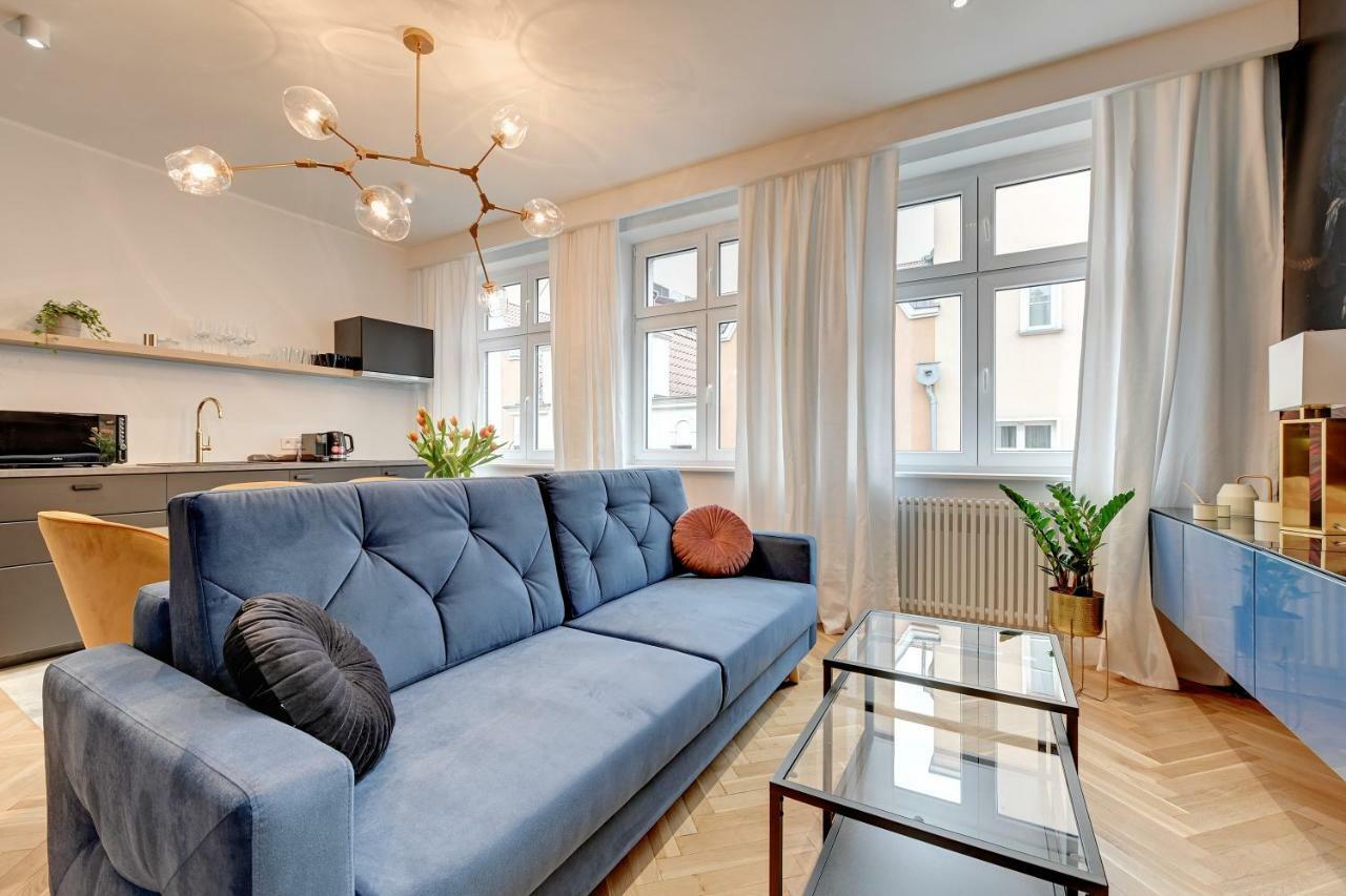 Dom & House - Apartments Old Town Powroznicza กดัญสก์ ภายนอก รูปภาพ